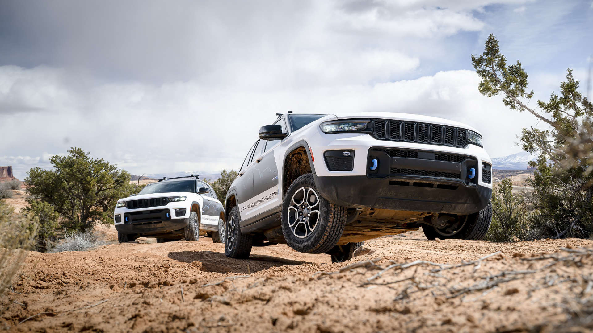 БРЕНД JEEP РАСКРЫВАЕТ ПЕРВУЮ ИНФОРМАЦИЮ О ТЕХНОЛОГИЯХ ИСКУССТВЕННОГО ИНТЕЛЛЕКТА ДЛЯ АВТОМОБИЛЕЙ И АВТОНОМНОГО ВНЕДОРОЖНОГО ВОЖДЕНИЯ